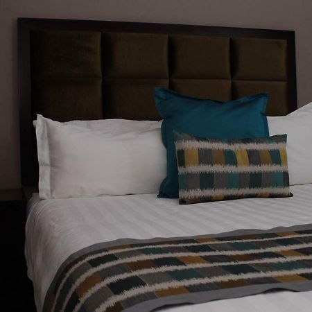 Triple Palms Bed And Breakfast ハボローネ エクステリア 写真
